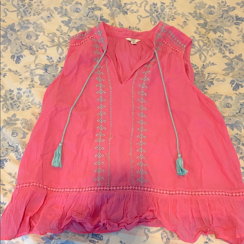 Crown & Ivy Pink Blouse with Blue Embroidery